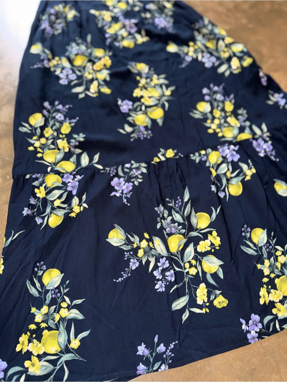 Time and Tru Navy Lemon Floral Adjustable Strap Midi Dress L Rayon - Picture 3 of 12